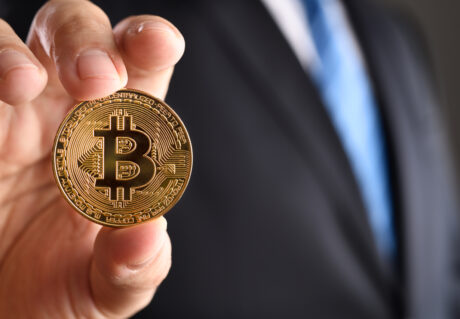 fund-manager-vanguard-increases-stake-in-bitcoin-mining-stocks-to-$600-million