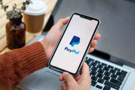 paypal’s-pyusd-launch-triggers-calls-for-stablecoin-bill